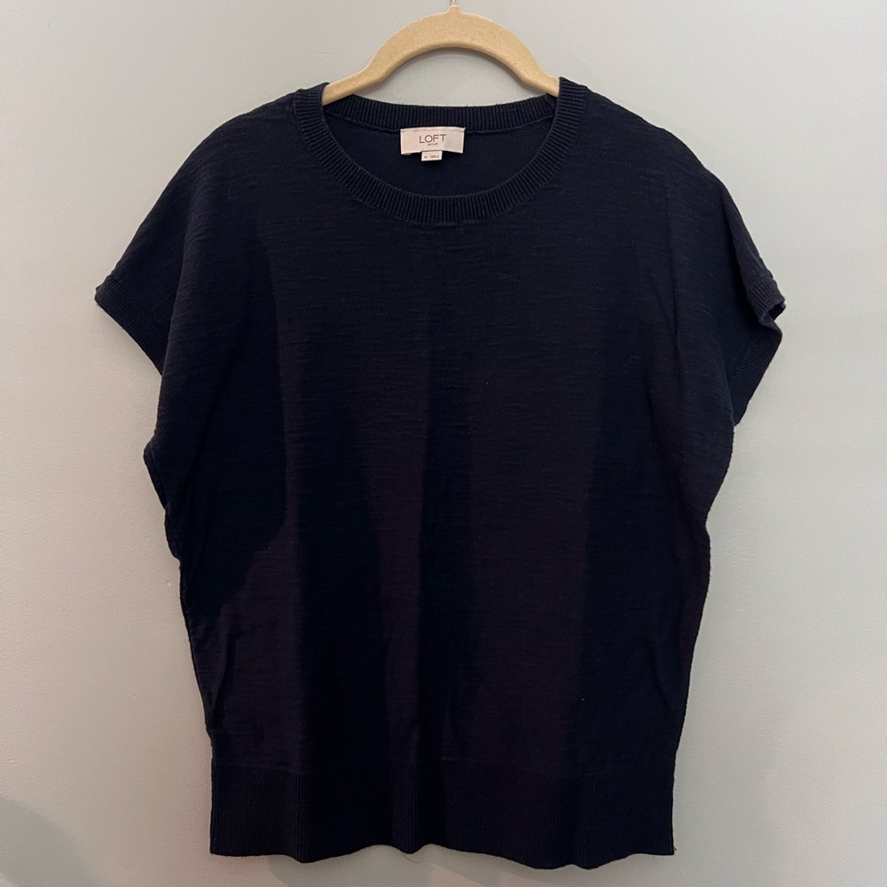 loft navy blue short sleeve top